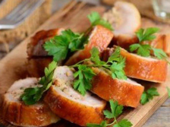 COMBIONLINE - Chicken roulade with herbs and bacon