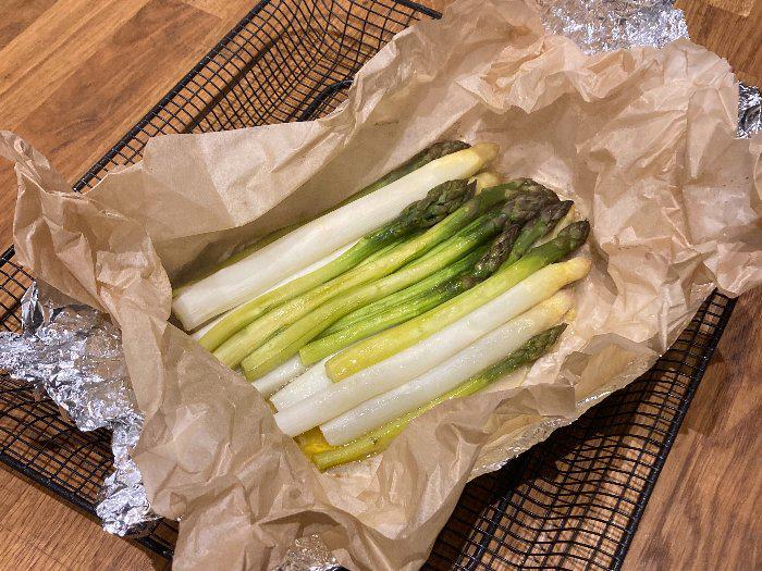 COMBIONLINE - Braised asparagus in its own juice
