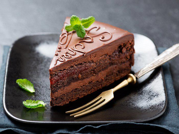 COMBIONLINE - Sacher cake