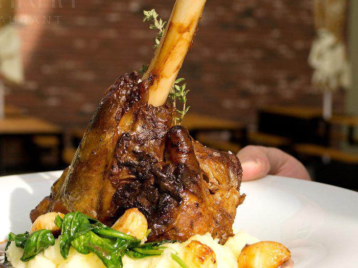 COMBIONLINE - Chicken knee with vegetables