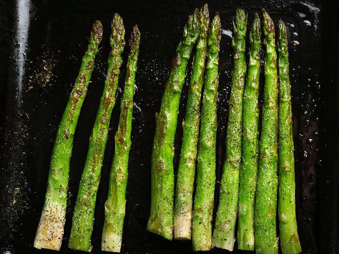 COMBIONLINE - Grilled Creamy Asparagus
