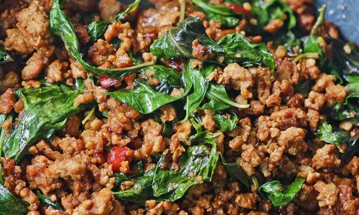 COMBIONLINE - Stir fried mince pork with Thai basil